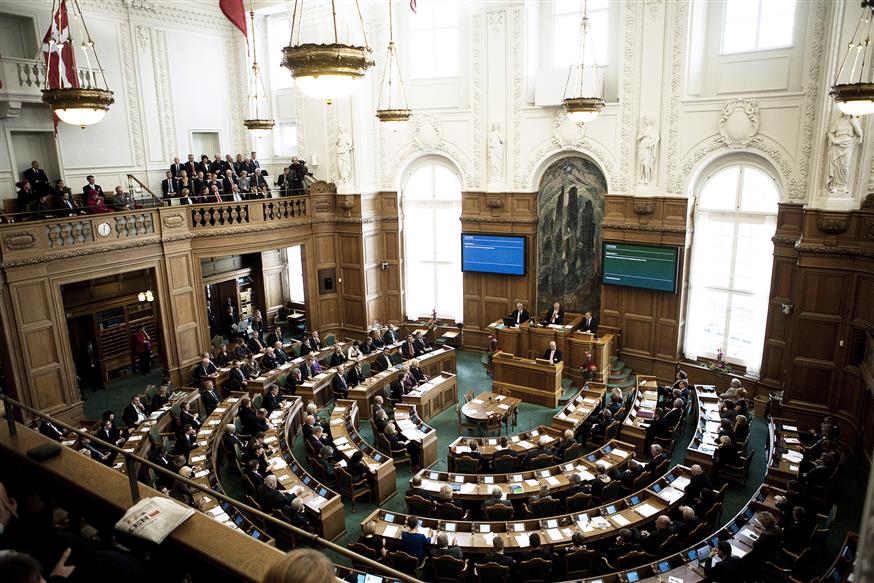Το κοινοβούλιο της Δανίας (wikipedia commons)