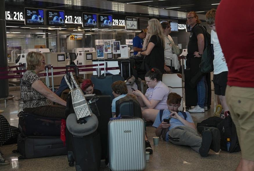Καθυστερήσεις πτήσεων στο αεροδρόμιο της Ρώμης (Associated Press)
