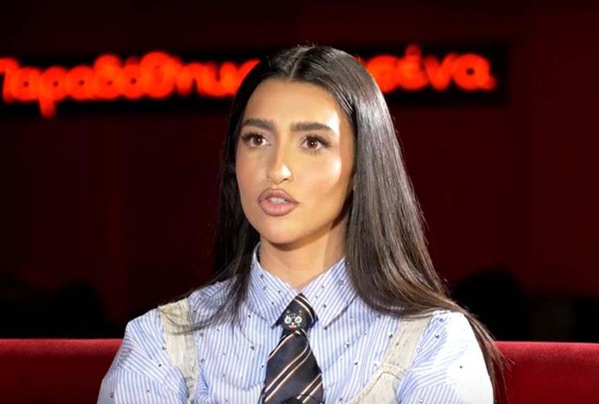 Η Αναστασία στην εκπομπή «Αστερόσκονη»