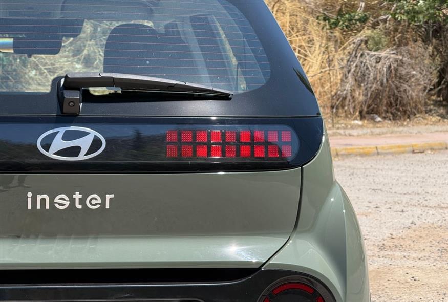 Hyundai Inster 115 PS (49 kWh) Hyundai Inster 115 PS (49 kWh)