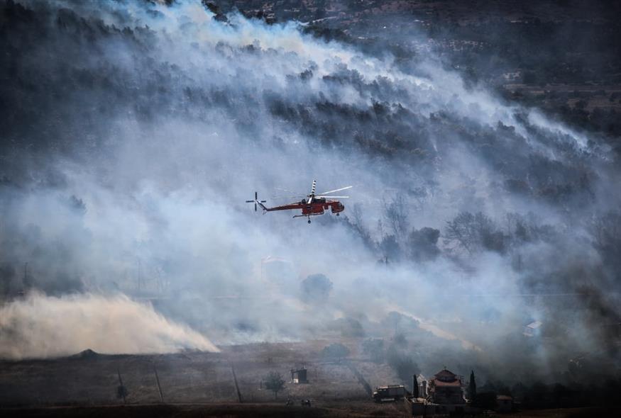 Φωτιά τώρα Χανιά: Επιχειρούν εναέρια μέσα (EUROKINISSI)