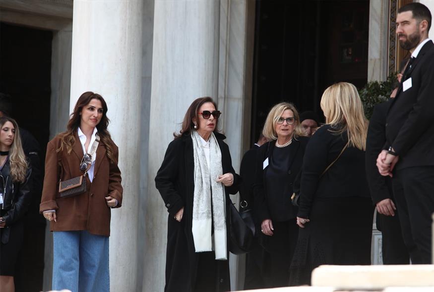 Το τελευταίο αντίο στην τεράστια Μαρινέλλα