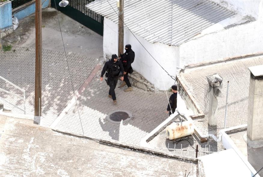 Αστυνομικοί στα Βορίζια (ΑΠΕ - ΜΠΕ/ΝΙΚΟΣ ΧΑΛΚΙΑΔΑΚΗΣ)