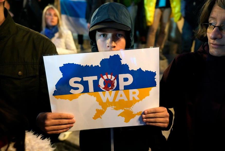Ρωσία αντιπολεμικές διαδηλώσεις μετά την επιστράτευση/ AP