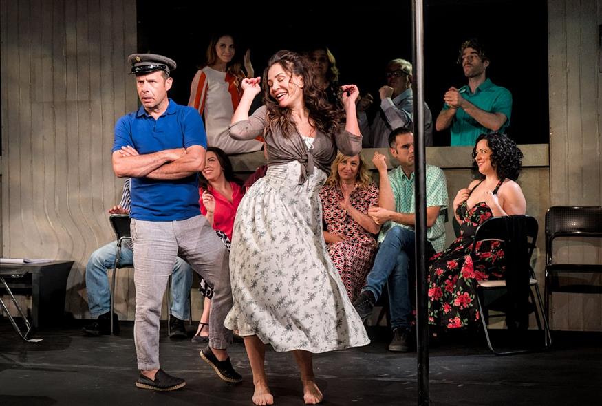 Στην «Κόμισσα της Φάμπρικας» συμμετέχουν οι Δήμητρα Ματσούκα, Γιώργος Πυρπασόπουλος, Σάρα Γανωτή, Αντιγόνη Δρακουλάκη, Νίκος Σταυρακούδης, Γιώργος Μπινιάρης, Ιάσων Παπαματθαίου, Κυριάκος Σαλής, Κοραλία Τσόγκα, Βαγγέλης Σαλευρής, Μαργαρίτα Λουμάκη και Μαρία Ελευθεριάδη  (Copyright: Γιώργος Καβαλλιεράκης)