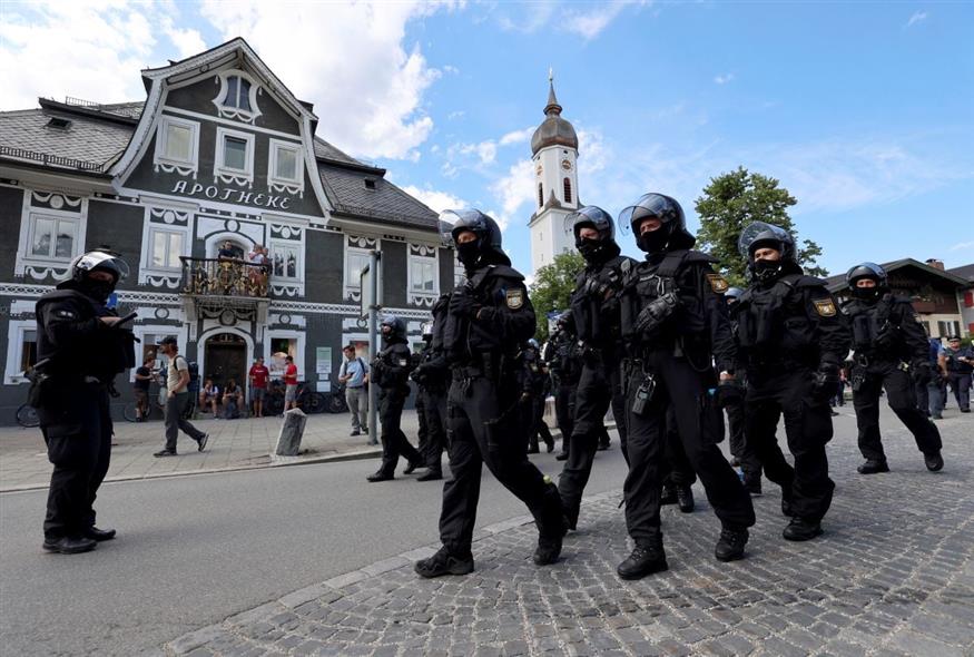 Αστυνομικοί στους δρόμους της Γερμανίας - Φωτογραφία αρχείου (AP Photo/Alexandra Beier)