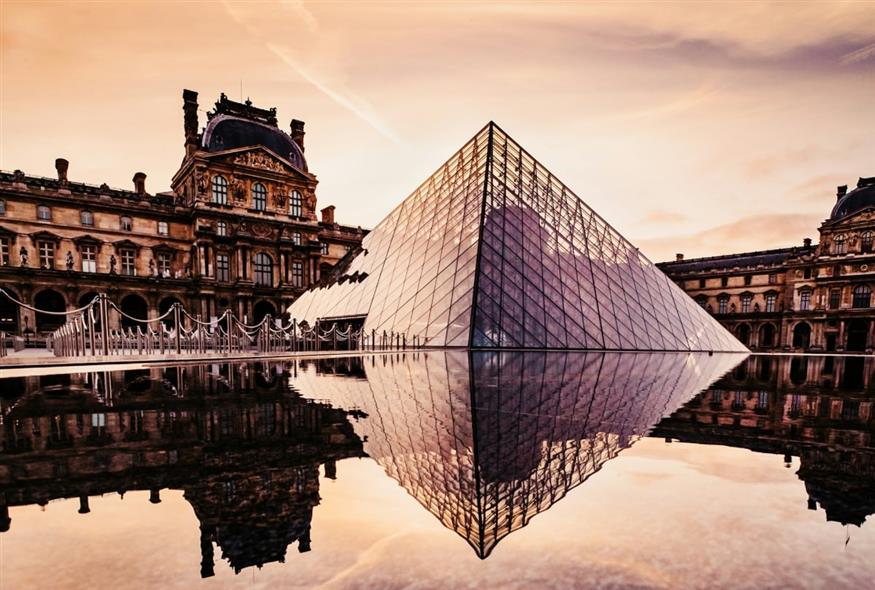 Λούβρο (Unsplash)