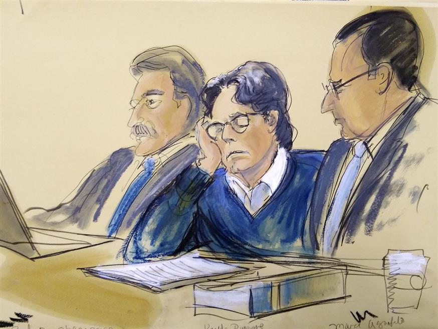 Ο «γκουρού», κατά τη διάρκεια της δίκης του (Elizabeth Williams via AP)