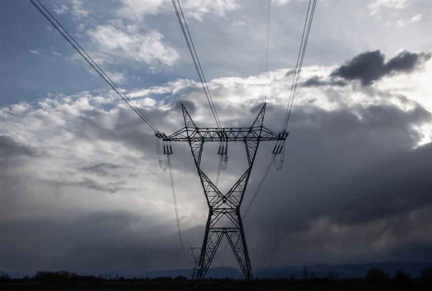 Πυλώνες μεταφοράς ρεύματος  (ΘΑΝΑΣΗΣ ΚΑΛΛΙΑΡΑΣ/EUROKINISSI)