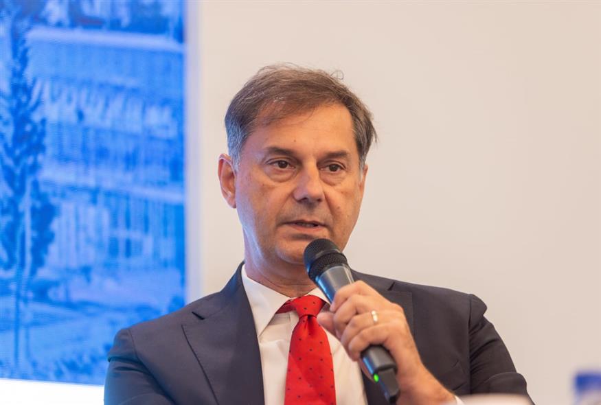 Ο Χάρης Θεοχάρης στο συνέδριο της Η