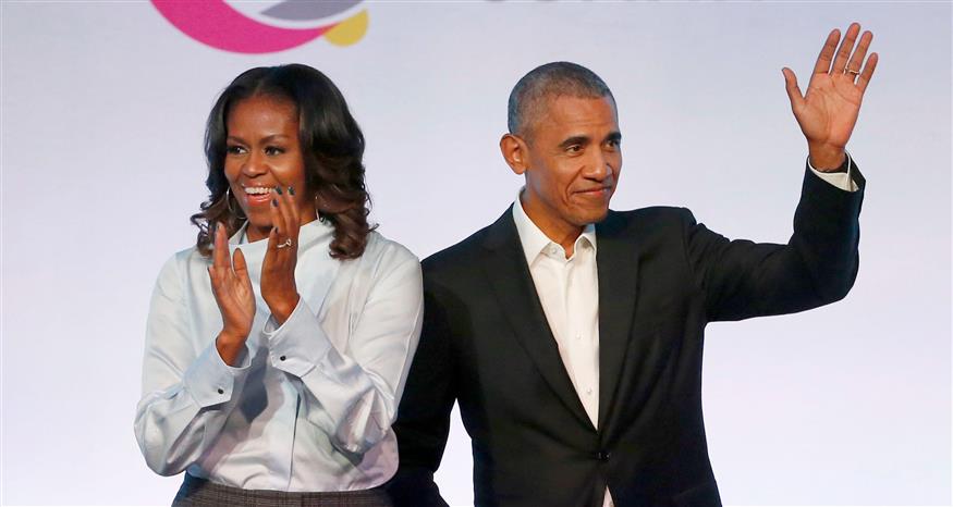 Μισέλ και Μπάρακ Ομπάμα (AP Photo/Charles Rex Arbogast, File)