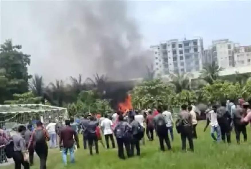 Συντριβή αεροσκάφους σε σχολείο στο Μπαγκλαντές (Screenshot)