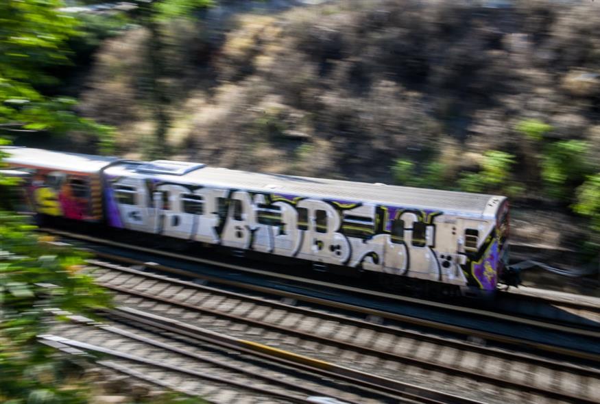 Γκράφιτι στο μετρό (INTIME NEWS/ΧΑΛΚΙΟΠΟΥΛΟΣ ΝΙΚΟΣ)