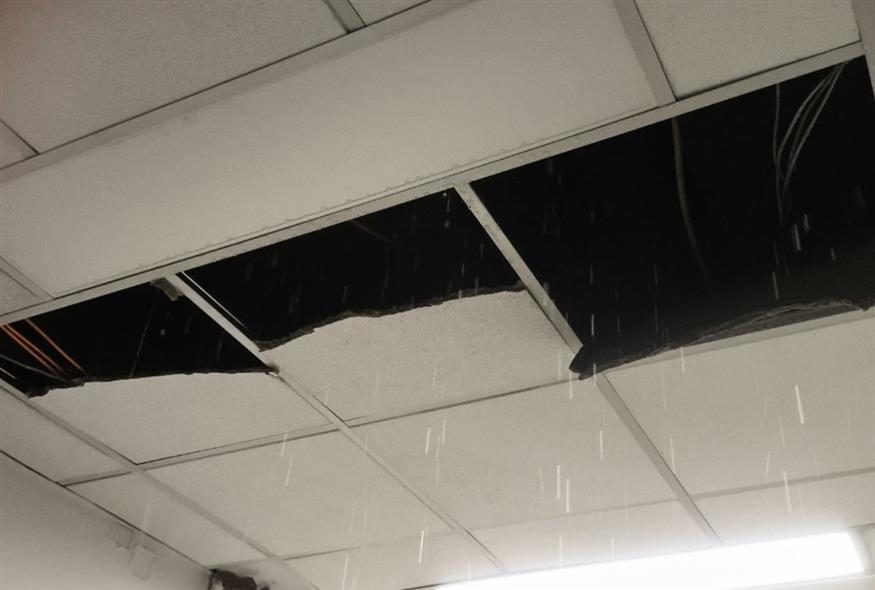 Πλημμύρισε το νοσοκομείο Νίκαιας