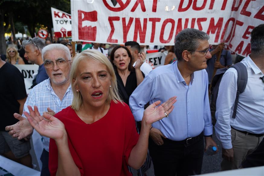 Ρένα Δούρου (INTIME NEWS / ΠΑΠΑΝΙΚΟΣ ΓΙΑΝΝΗΣ)