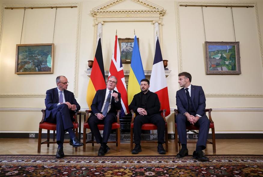 Ζελένσκι, Στάρμερ, Μακρόν, Μερτς συναντήθηκαν στο Λονδίνο (Toby Melville/Pool/AP) Ζελένσκι, Στάρμερ, Μακρόν, Μερτς συναντήθηκαν στο Λονδίνο (Toby Melville/Pool/AP)