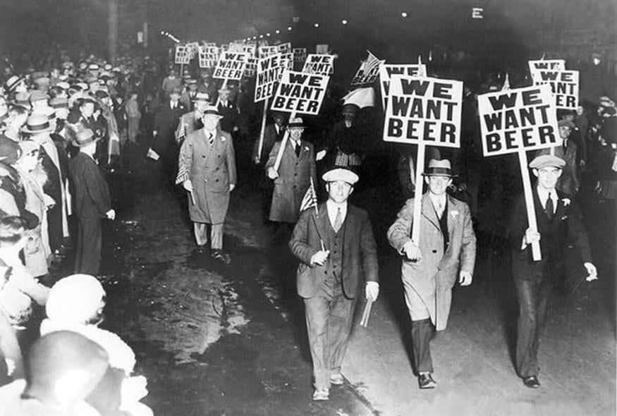 Διαδήλωση των Αμερικανών για να επιτραπεί η μπύρα