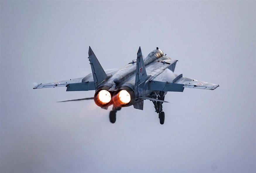 Το μαχητικό αεροσκάφος MiG-31 (Russian Defense Ministry Press Service via AP)