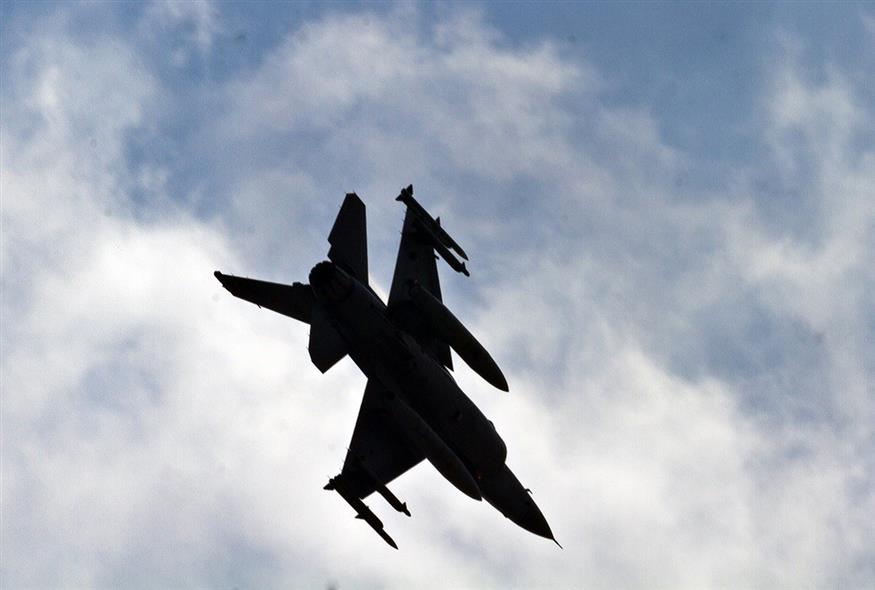 Τουρκικά F - 16 στην Ανατολική Μεσόγειο (φωτογραφία αρχείου / Associated Press)