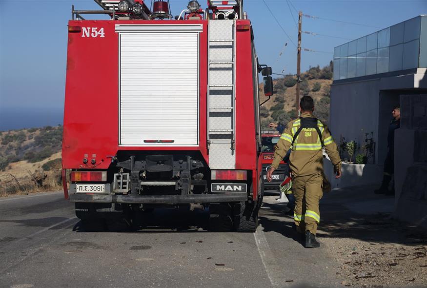 Επιχείρηση κατάσβεσης πυρκαγιών στο Ρέθυμνο (EUROKINISSI)