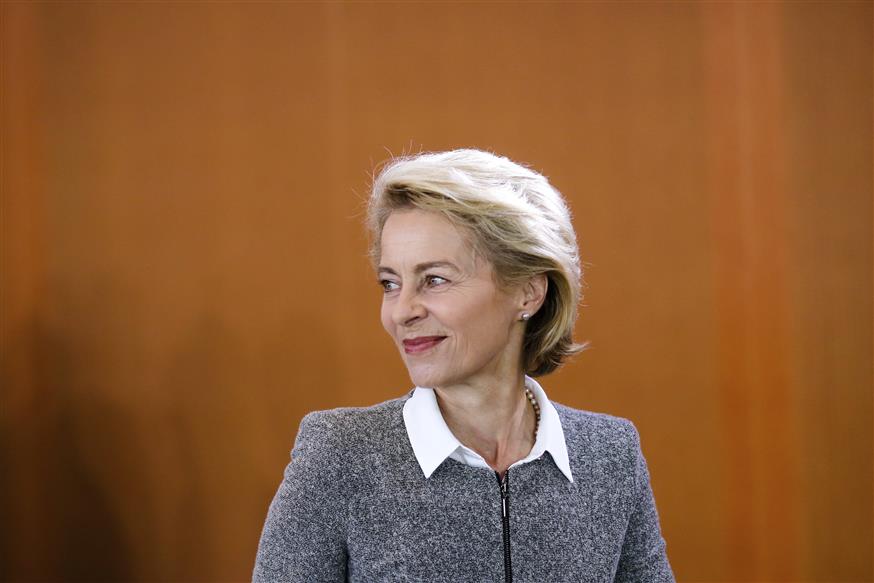 Η Γερμανίδα υπουργός Αμυνας, Ούρσουλα φον ντερ Λάιεν (AP Photo/Markus Schreiber)
