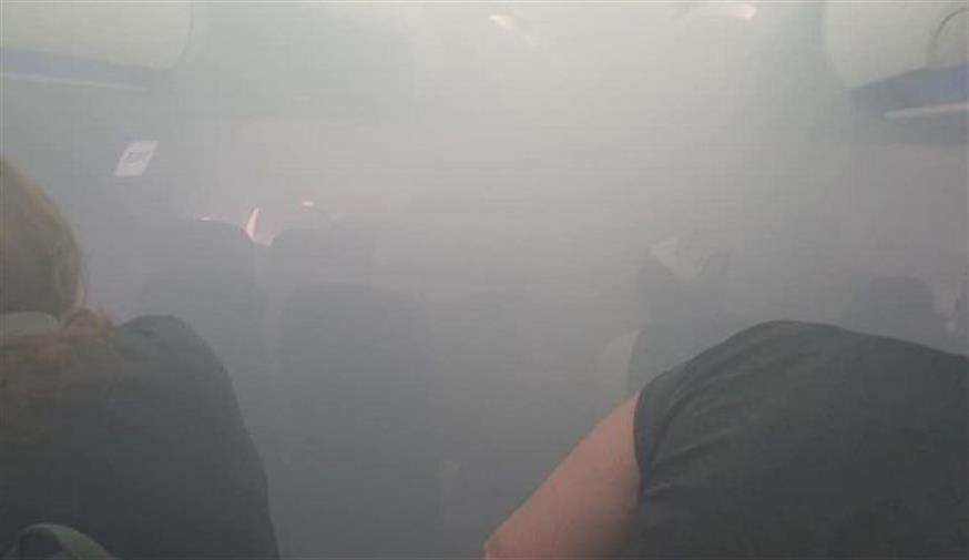 Καπνοί γέμισαν την καμπίνα των επιβατών