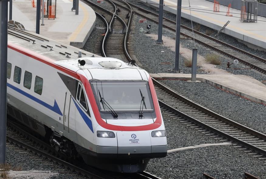 Τρένο (ΓΙΩΡΓΟΣ ΚΟΝΤΑΡΙΝΗΣ/EUROKINISSI)