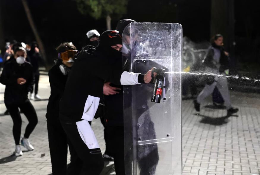 Διαδηλωτές στην Αλβανία Διαδηλωτές στην Αλβανία