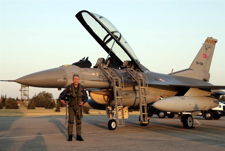 Ακάρ: Προειδοποιεί την Ελλάδα και πετά πάνω από το Αιγαίο με F-16 / Associated Press