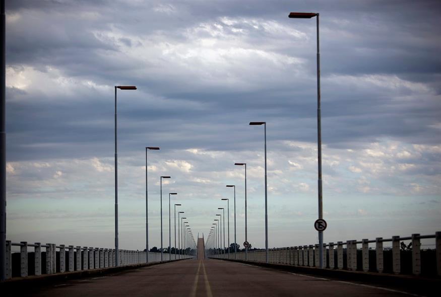 Γέφυρα - Φωτογραφία αρχείου (AP Photo/ Natacha Pisarenko)