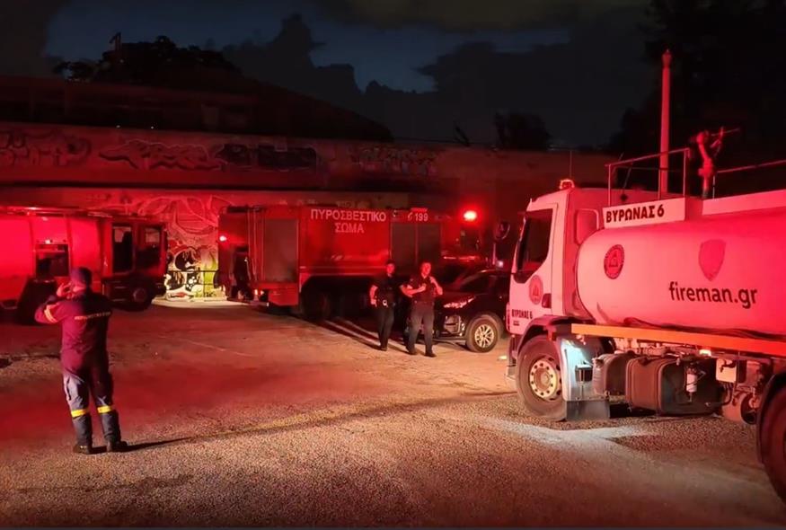 Φωτιά στις παλιές εστίες στου Ζωγράφου (orangepress.gr)