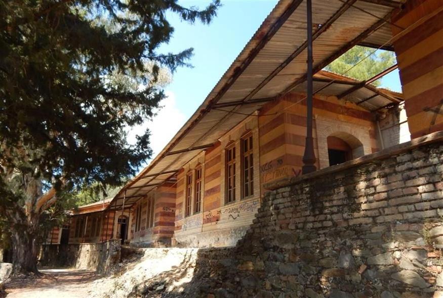 Κτίρια του Λωβοτομείου Χίου