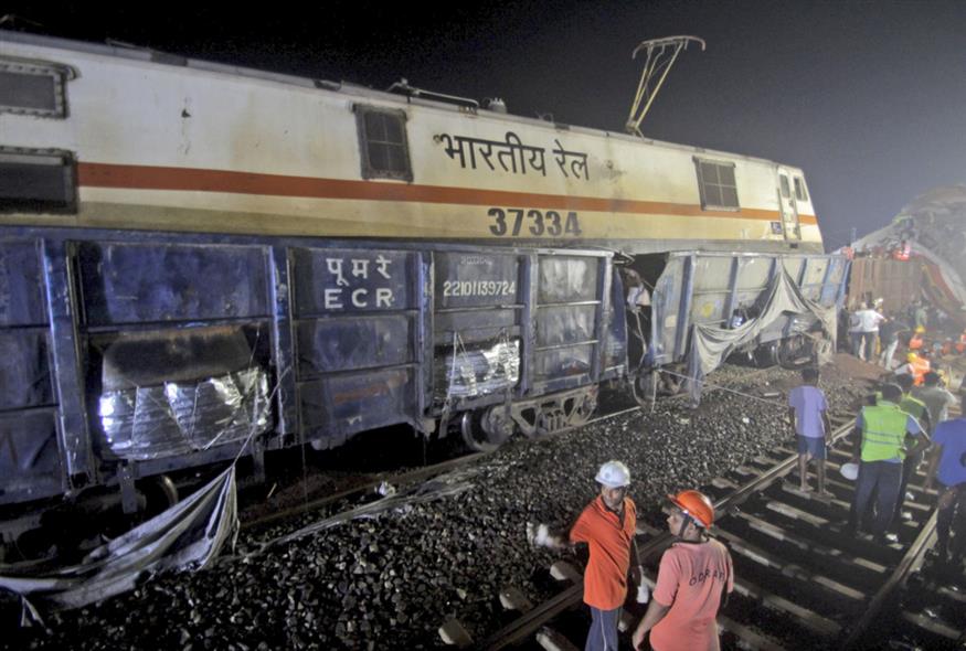 σιδηροδρομικό δυστύχημα στην Ινδία/AP