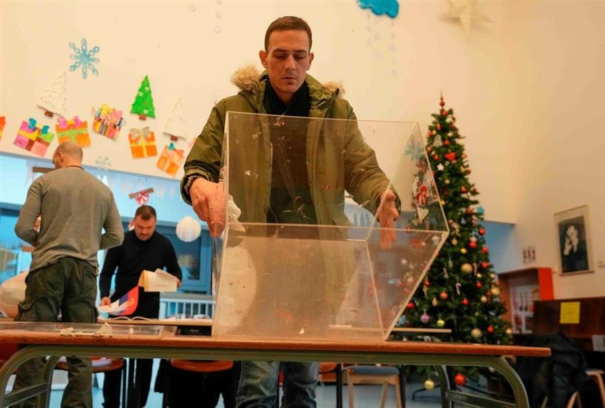 Εκλογές στη Σερβία (Associated Press)