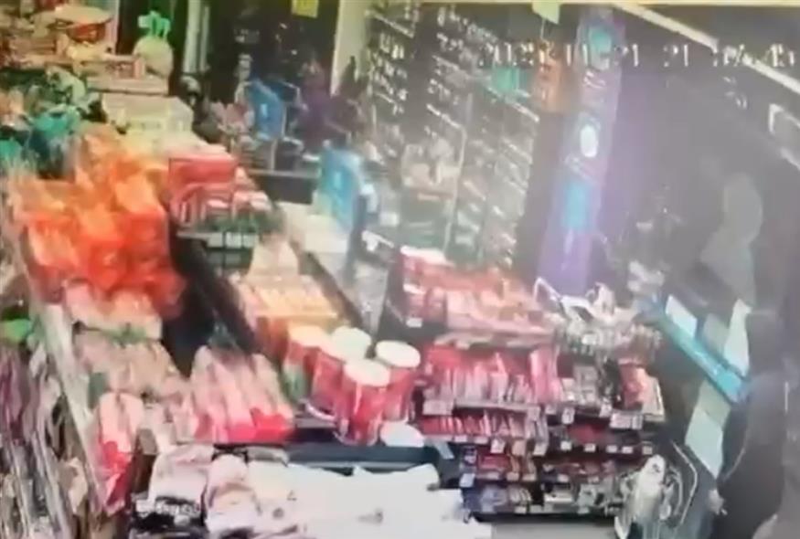 Βίντεο ντοκουμέντο από τη δράση συμμορίας που λήστευε πρακτορεία τυχερών παιχνιδιών