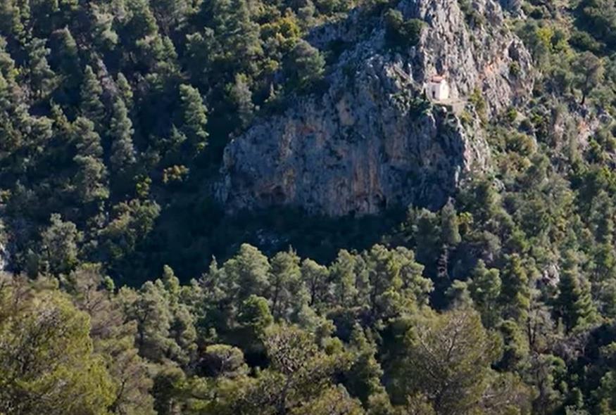 Μπινιάρες στην Πάρνηθα (YOUTUBE)