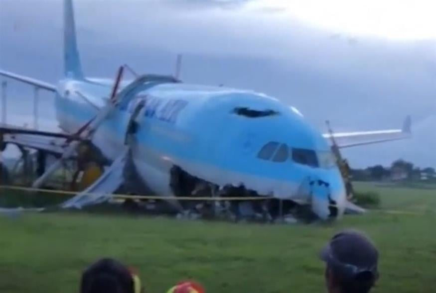 Αεροσκάφος ξέφυγε από το διάδρομο προσγείωσης/youtube