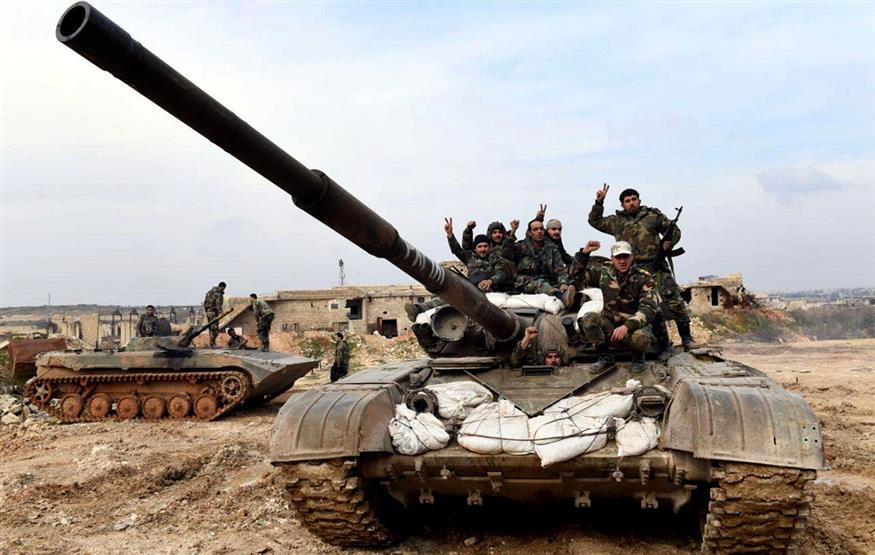 Στρατιωτικές δυνάμεις του Ασαντ στη βορειοδυτική Συρία (SANA via AP)