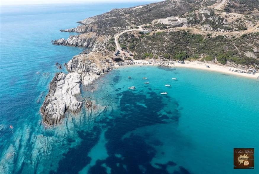 Παραλία Κριαρίτσι (skylandgreece.gr)