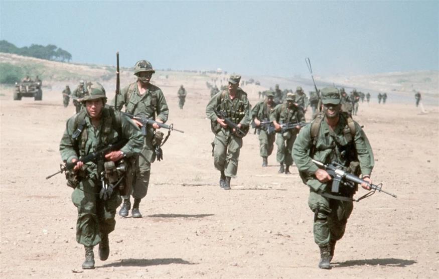 Για τη Γρενάδα ρε γαμώτο...