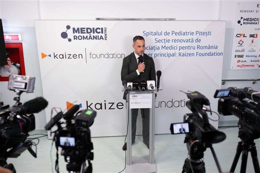 O Πρόεδρος του Kaizen Foundation, Πάνος Κωνσταντόπουλος, μιλάει για το έργο της ανακαίνισης στα Ρουμανικά