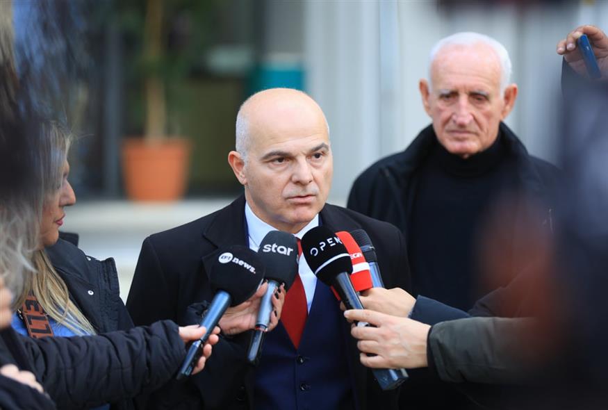 Αντώνης Ψαρόπουλος (INTIME NEWS/ΚΥΔΩΝΑΣ ΓΙΩΡΓΟΣ)