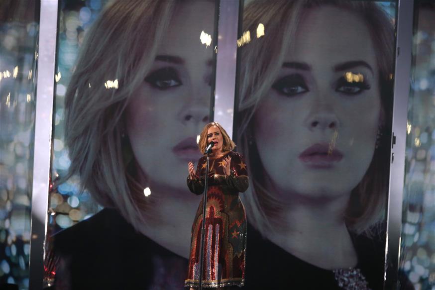 Adele (Copyright: Joel Ryan/Invision/AP)