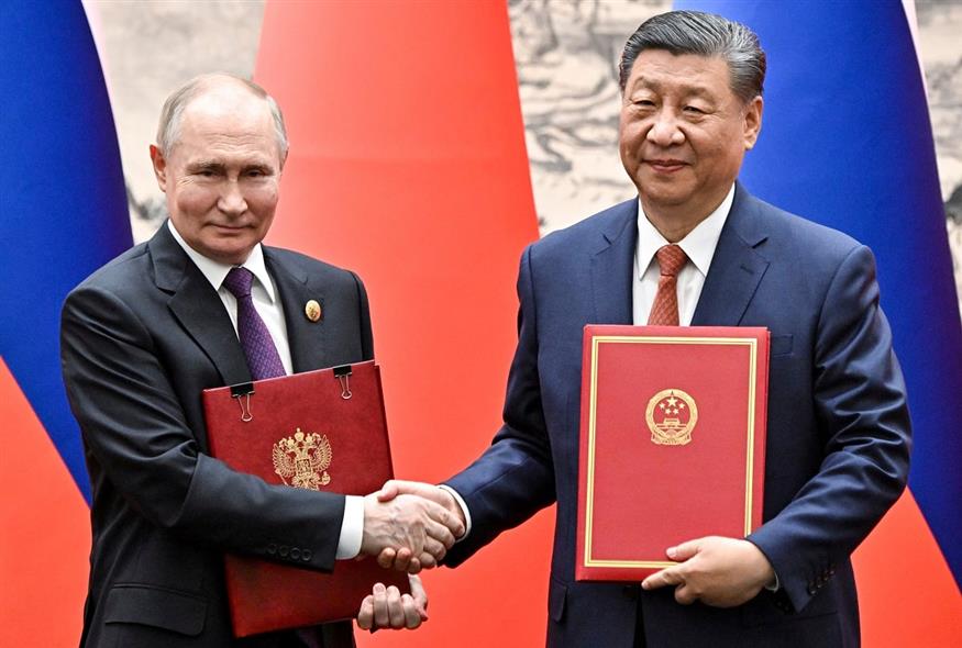 Πούτιν και Σι Τζινπίνγκ στην Κίνα/AP Photo