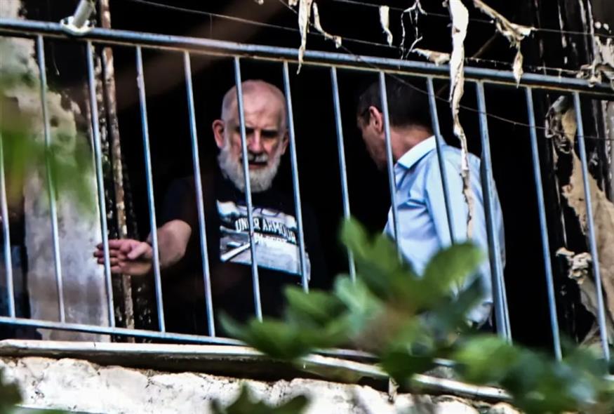 Πέτρος Φιλιππίδης