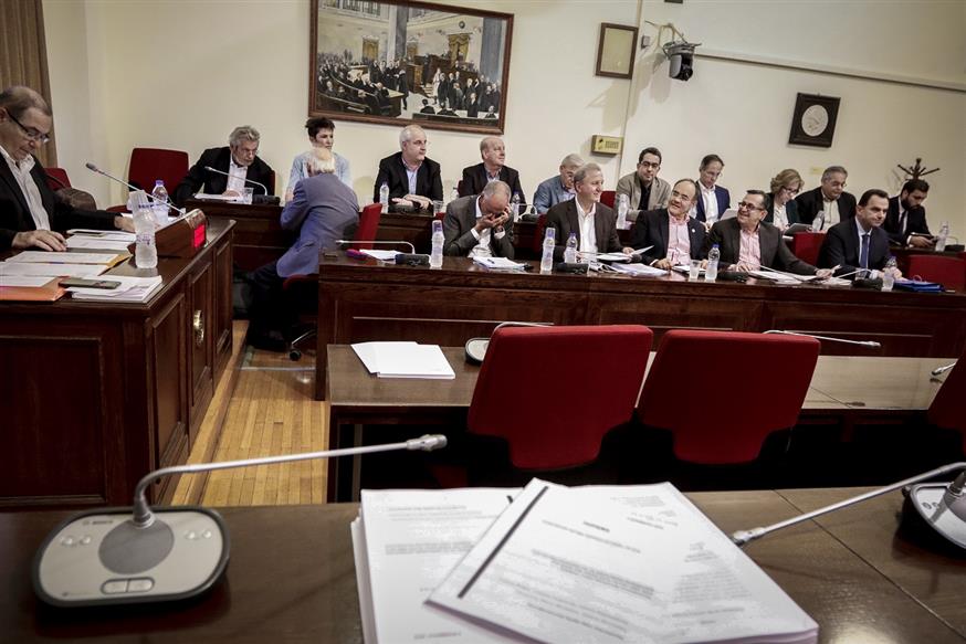 Συνεδρίαση της Εξεταστικής Επιτροπής για τα σκάνδαλα στην Υγεία (Euroknissi/Γιώργςο Κονταρίνης)