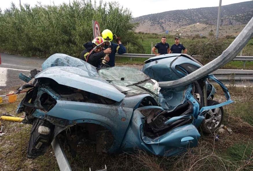 Τροχαίο δυστύχημα στην Εθνική Οδό Λάρισας - Τρικάλων/trikalavoice.gr