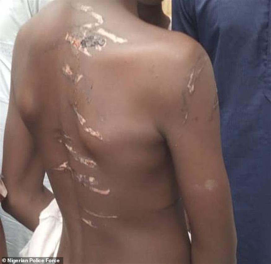 Βασανιστήρια σε σχολείο στη Νιγηρία/Νιγηριανή Αστυνομία