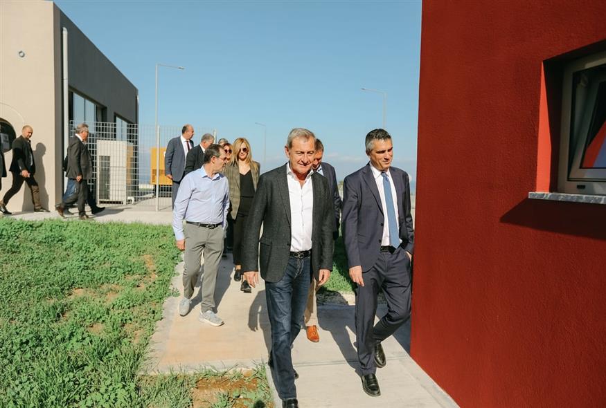 Η Ολυμπία Οδός ανοίγει σταθμό εξυπηρέτησης βαρέων οχημάτων στην Αθηνών-Πατρών (gallery)