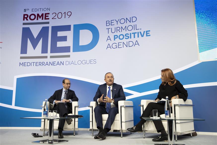 Ο Μεβλούτ Τσαβούσογλου στο 5ο Μεσογειακό Φόρουμ MED 2019 (ΑP photo)